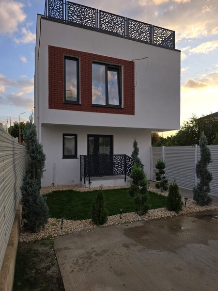 Sector 3, str. Vitioara nr. 106 B, 108, duplex.