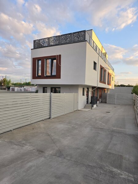 Sector 3, str. Vitioara nr. 106 B, 108, duplex.